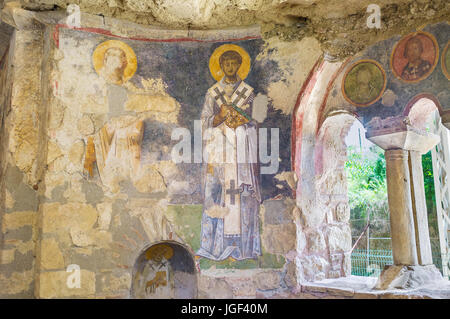DEMRE, Türkei – 7. Mai 2017: St. Nicholas Church rühmt sich wunderschön erhaltenen mittelalterlichen bunten Fresken auf Wände, am 7. Mai in Demre. Stockfoto