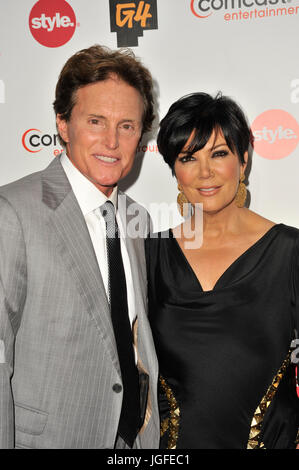 Bruce Jenner, Kris Jenner bei der Comcast Entertainment Group Red Carpet / Cocktail Reception Television Critics Association (TCA) Pressetour im Langham Hotel in Pasadena, Kalifornien am 5th. Januar 201 Credit: RR / MediaPunch Stockfoto