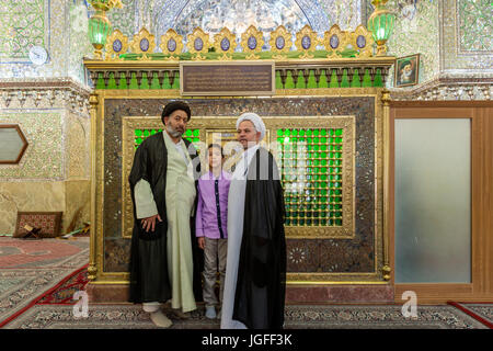 Shah Cheragh ist ein Grabmal und die Moschee in Schiraz, Iran. Stockfoto