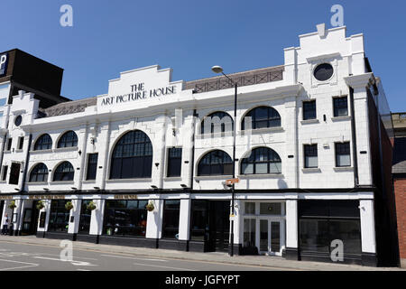 Das Kunstbilderhaus begraben mit neun Bogenfenstern Bury lancashire großbritannien Stockfoto