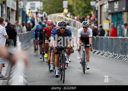 Skipton, UK. 5. Juli 2017. Skipton Mens Elite Zyklus Rennen Mittwoch, 5. Juli 2017 Credit: Les Wagstaff/Alamy Live-Nachrichten Stockfoto