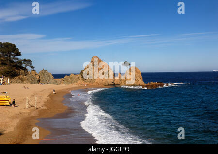 La Mar Menuda Strand in Tossa de Mar, Costa Brava, Girona, Provinz, Katalonien, Spanien Stockfoto