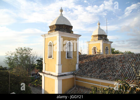 Kirche Sao Thome, Square Baron Alfenas, 2016, Center, City, São Tomé Das Letras, Minas Gerais, Brasilien. Stockfoto