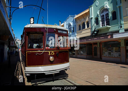 Straßenbahn und Art-Deco-Gebäude, neue Regent Street, Christchurch, Canterbury, Südinsel, Neuseeland Stockfoto