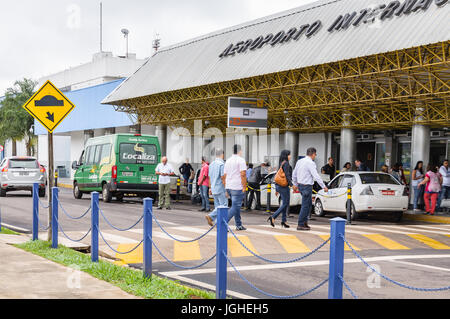 CAMPO GRANDE, Brasilien - 31. Mai 2017: Frontansicht der Flughafen Aeroporto Internacional de Campo Grande. Stockfoto