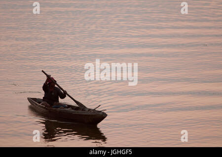 Fischer, Boot, Pêche au carrelet, Sun Hebel, Sud Thaïland Stockfoto