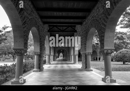 Die Architekturen des Campus der Stanford Universität in Palo Alto, Kalifornien, USA Stockfoto