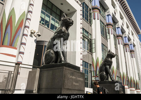 Mehr London House, ehemals The Carreras Zigarettenfabrik, in Mornington Crescent, Camden, London, UK Stockfoto