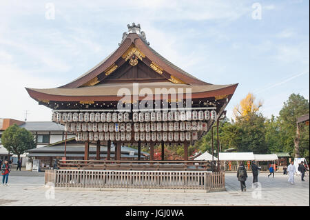Gion Bezirk, Kyoto, Japan. Der Yasaka-Schrein Stockfoto