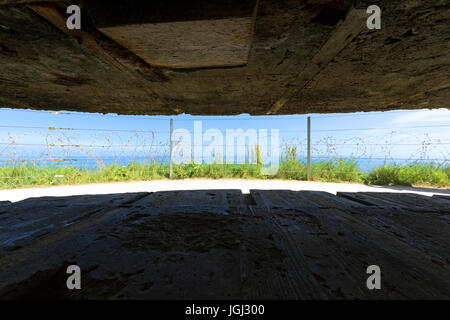 In den deutschen Bunker in Pointe du Hoc, Normandie, Frankreich. Stockfoto