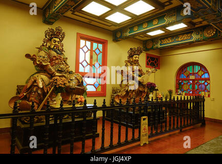 Hong Kong - 31. März 2017. Gott Statuen am Po Lin Monastery in Hong Kong. Hong Kong ist ein bedeutendes touristisches Ziel für China zunehmend wohlhabende Landwirtschaft.zwischen Stockfoto