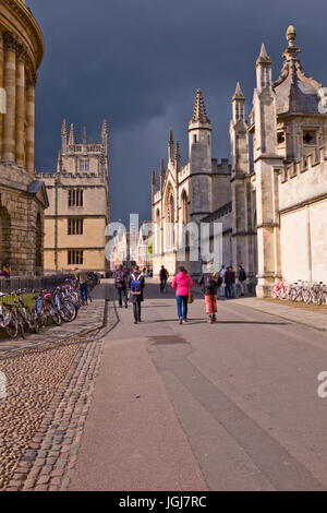 Hochschulen, Universitäten, Museen, Bibliotheken, Stadt, Türme, Kirchen, Architektur, Sitz des Lernens, Oxford, Oxfordshire, Vereinigtes Königreich, England, Großbritannien Stockfoto