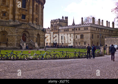 Hochschulen, Universitäten, Museen, Bibliotheken, Stadt, Türme, Kirchen, Architektur, Sitz des Lernens, Oxford, Oxfordshire, Vereinigtes Königreich, England, Großbritannien Stockfoto