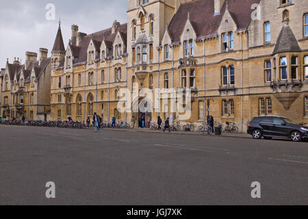 Hochschulen, Universitäten, Museen, Bibliotheken, Stadt, Türme, Kirchen, Architektur, Sitz des Lernens, Oxford, Oxfordshire, Vereinigtes Königreich, England, Großbritannien Stockfoto