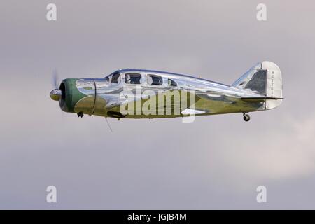 Spartan 7W Executive fliegen in Old Warden-Flugplatz Stockfoto