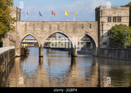 Pont des Trous in Tournai, Wallonien, Belgien. Stockfoto