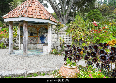 Das Shell-Haus, entworfen von Lucy Dorrien-Smith in Tresco Abbey Gardens, Tresco Insel, Isles of Scilly, England, Vereinigtes Königreich. Stockfoto