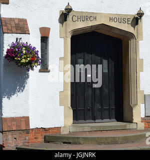 Farnham, Großbritannien. 7. Juli 2017. RHS Britain in Bloom 2017 Wettbewerb findet in Farnham in Surrey. Freitag, 7. Juli 2017. Foto: Credit: Lindsay Constable/Alamy Live-Nachrichten Stockfoto