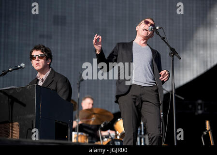 Glasgow, Vereinigtes Königreich. 7. Juli 2017. Belle und Sebastian führen auf der Hauptbühne am TRNSMT Festival 2017, Glasgow Green, Glasgow 07.07.2017 Credit: Gary Mather/Alamy Live News Stockfoto