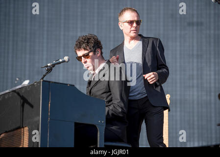 Glasgow, Vereinigtes Königreich. 7. Juli 2017. Belle und Sebastian führen auf der Hauptbühne am TRNSMT Festival 2017, Glasgow Green, Glasgow 07.07.2017 Credit: Gary Mather/Alamy Live News Stockfoto