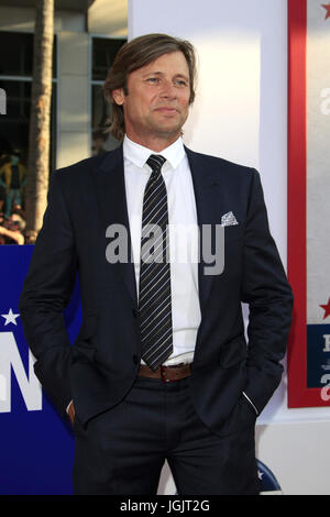 Los Angeles, CA, USA. 2. August 2012. LOS ANGELES - AUG 2: Grant Show bei der '' die Kampagne '' Premiere im TCL Chinese Theater IMAX am 2. August 2012 in Los Angeles, CA-Credit: Kay Blake/ZUMA Draht/Alamy Live-Nachrichten Stockfoto