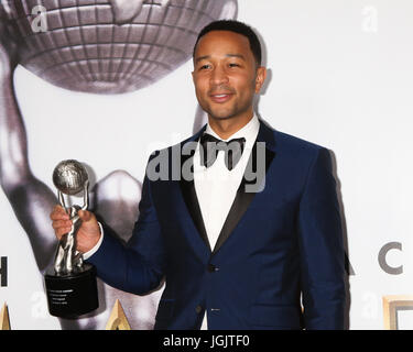 Pasadena, CA, USA. 5. Februar 2016. LOS ANGELES - 5 FEB: John Legend im 47. NAACP Image Awards Presse Zimmer an das Pasadena Civic Auditorium am 5. Februar 2016 in Pasadena, CA Credit: Kay Blake/ZUMA Draht/Alamy Live-Nachrichten Stockfoto