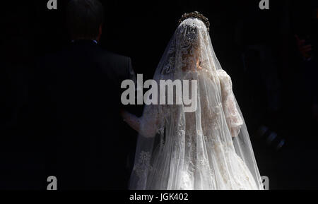 Hannover, Deutschland. 8. Juli 2017. Ekaterina von Hannover kommt für ihre kirchliche Trauung mit Prinz Ernst August von Hannover an der Marktkirche-Kirche in Hannover, 8. Juli 2017. Foto: Julian Stratenschulte/Dpa/Alamy Live News Stockfoto