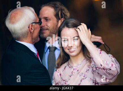 Hannover, Deutschland. 8. Juli 2017. Alexandra von Hannover, bei der kirchlichen Hochzeit von Prinz Ernst August von Hannover und Ekaterina von Hannover an der Marktkirche-Kirche in Hannover, 8. Juli 2017 fotografiert. Foto: Julian Stratenschulte/Dpa/Alamy Live News Stockfoto