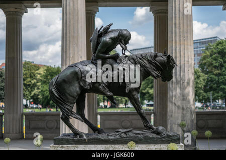 Berlin, Deutschland - 06 Juli 2017:Statue der Hun auf einem Pferd ("Hunne Zu Pferde"), Alte Nationalgalerie (Alte Nationalgalerie) im Museum Berlin, Keim Stockfoto