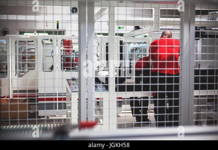 Abstrakte Komposition der Herstellung von industrieller Maschinen für die Verpackung. Stockfoto