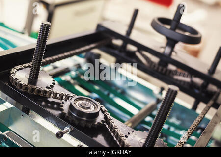 Abstrakte Komposition der Herstellung von industrieller Maschinen für die Verpackung. Stockfoto