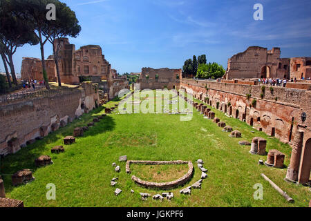 Das Stadion des Domitian (Stadio di Domiziano) oder "Zirkus Agonalis" auf Palatin (Palatin), Rom, Italien. Stockfoto