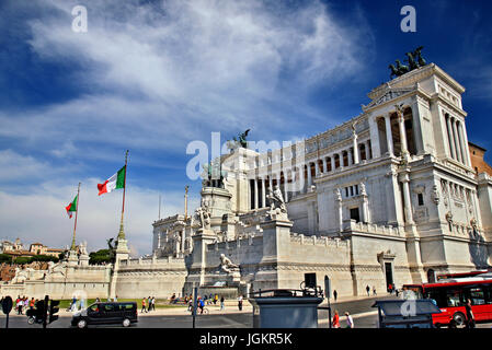 Die Altare della Patria ("Alter des Vaterlandes"), auch bekannt als das "Monumento Nazionale a Vittorio Emanuele II" oder "Vittoriano', Rom, Italien. Stockfoto