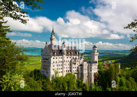Malerische Landschaft mit das Schloss Neuschwanstein. Deutschland. Stockfoto