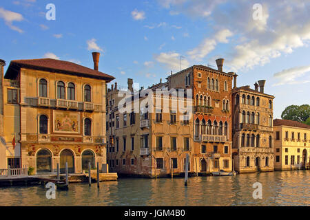 Europa, Italien, Venedig, Canale Grande, Boot, Boote, Brücke, Gondel, Gondeln, Stadt, Lane, Gassen, Panorama, Stadtzentrum, Gondoliere, Tag, Tageslicht, Stockfoto