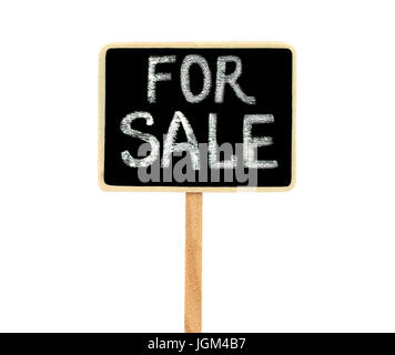 Tafel auf weißem Hintergrund für Verkauf Konzept Nahaufnahme Stockfoto