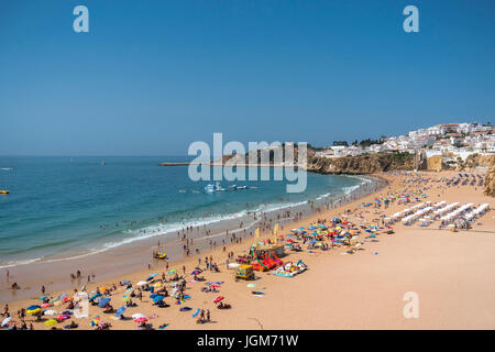 Europa, Portugal, Algarve, Albufeira, Praia Dos pescadores Stockfoto