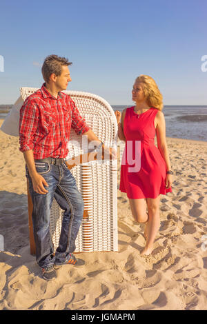 Europa, die Bundesrepublik Deutschland, Hooksiel, Wangerland, Friesland, Nordsee, Nordseeküste, paar, Mann, Frau, 30, 35, Jahre, Urlaub, b Stockfoto