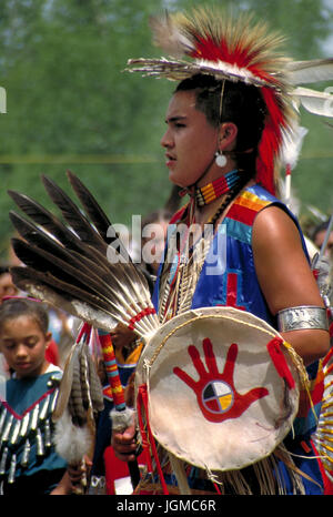Mohikaner mit Pow-Wow in der Kahnawake reserve in der Nähe von Montreal, Queebec, Kanada, Mohikaner Beim Pow-Wow Im Kahnawake Reservat Bei Montreal, Canada Stockfoto