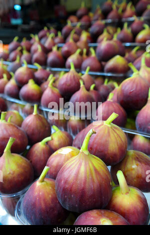 Frische Feigen zum Verkauf in Carmel-Markt in Tel Aviv Stockfoto