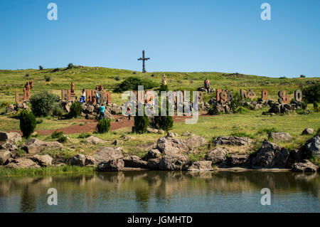 Armeniann Alphabet - ein Denkmal zu den Buchstaben des armenischen Alphabets, ein beliebtes Reiseziel in Armenien. Stockfoto