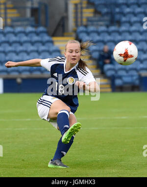 Schottlands Rachel McLauchlan während der International Challenge Match bei Starks Park, Kirkcaldy. PRESSEVERBAND Foto. Bild Datum: Freitag, 7. Juli 2017. Vgl. PA Geschichte Fußball Schottland Frauen. Bildnachweis sollte lauten: Ian Rutherford/PA Wire. Einschränkungen: Verwendung Beschränkungen unterworfen. Nur zur redaktionellen Verwendung. Gewerbliche Nutzung nur mit vorheriger schriftlicher Zustimmung des Scottish FA. Stockfoto