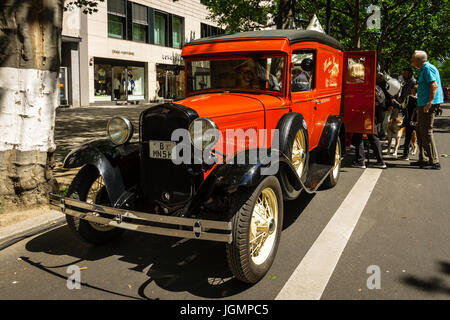 BERLIN - 17. Juni 2017: Oldtimer Ford Modell A Kastenwagen. Classic Days Berlin 2017. Stockfoto