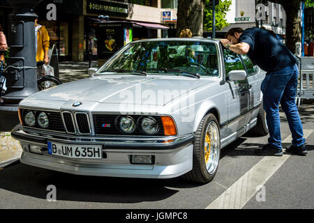 BERLIN - 17. Juni 2017: Grand Tourer Coupé BMW M635 CSi, 1984. Classic Days Berlin 2017. Stockfoto