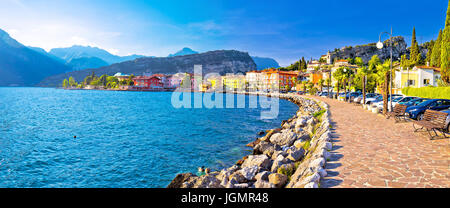 Lago di Garba Ort Torbole Panoramablick, Region Trentino-Südtirol in Italien Stockfoto