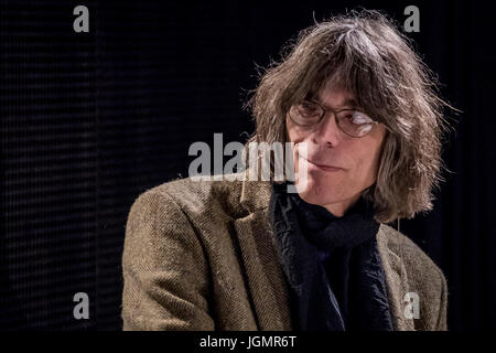 Aarhus, Dänemark - 7. Mai 2017. David Fricke, leitender Redakteur beim Rolling Stone Magazin, gesehen bei einem Panel Vortrag während der dänischen Showcase Festivals und Musik Konferenz Spot Festival 2017 in Aarhus. Stockfoto