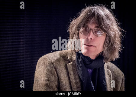 Aarhus, Dänemark - 7. Mai 2017. David Fricke, leitender Redakteur beim Rolling Stone Magazin, gesehen bei einem Panel Vortrag während der dänischen Showcase Festivals und Musik Konferenz Spot Festival 2017 in Aarhus. Stockfoto