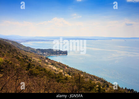 Blick auf Triest Meer von Santa Croce, Italien Stockfoto