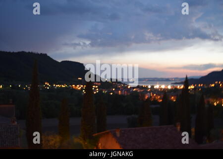 Noch Bei Nacht, Gardasee bei Nacht Stockfoto