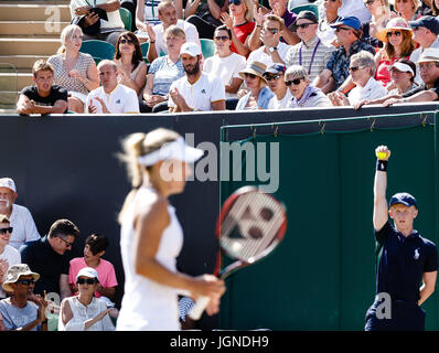 London, UK. 8. Juli 2017. Spieler-Box mit deutsche Tennisspielerin Angelique Kerber bei den Wimbledon Tennis Weltmeisterschaften 2017 bei den All England Lawn Tennis and Croquet Club in London. Bildnachweis: Frank Molter/Alamy Live-Nachrichten Stockfoto